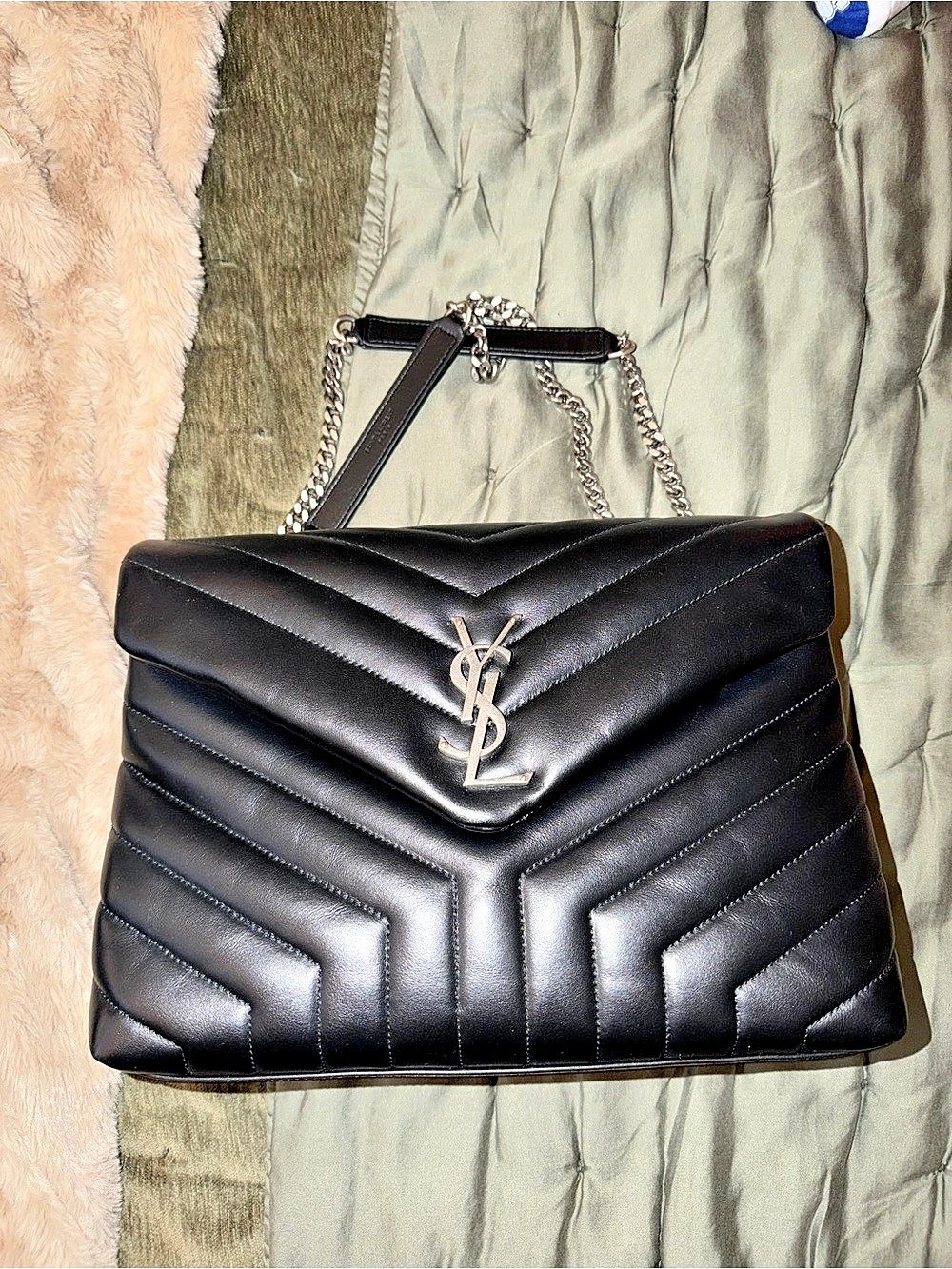 Saint Laurent Medium Loulou Puffer Bag in Matelassé Lambskin Medium Puffer